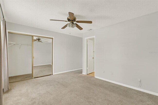 Building Photo - 3267 Forest Oaks Ct