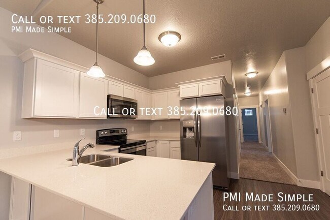 Building Photo - The BEST Condo in the Area! Come see this ...