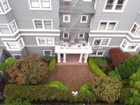 Building Photo - 890 Bush St