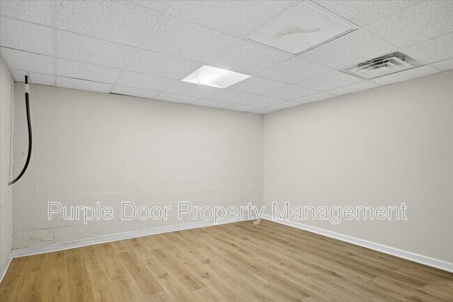 Building Photo - 4201 Autumn Lake Dr