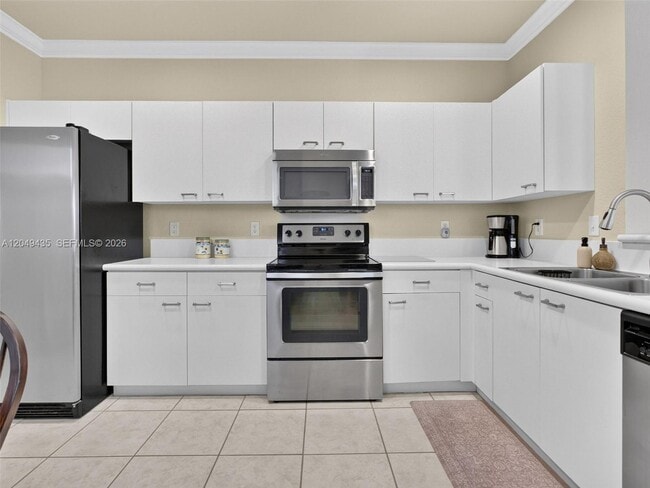 Building Photo - 2475 Cordoba Bend