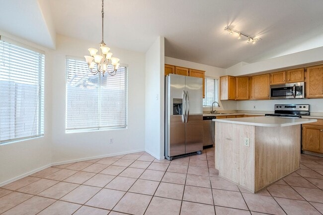 Building Photo - Beautifully Updated 4-Bedroom Home with Easy Access to Loop 101!