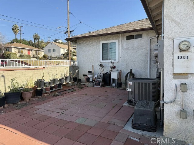 Building Photo - 1801 Graylock Ave