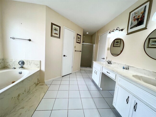 Building Photo - 2634 Williams Grant St