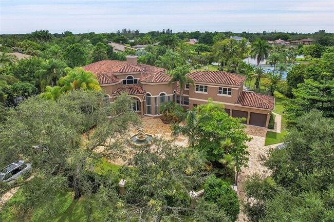 Building Photo - 4200 Coral Hills Dr