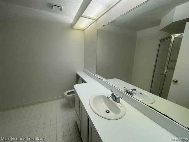 Building Photo - 6620 Fireside Ct