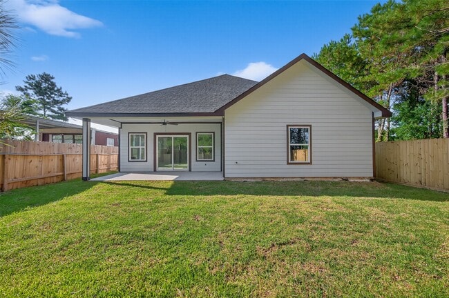 Building Photo - 5121 Rd 3540