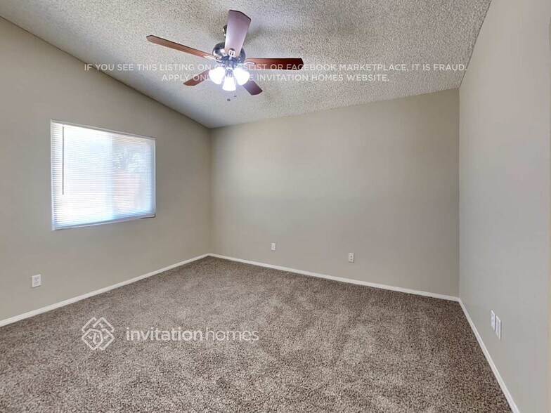 Building Photo - 4268 Cedar Dr