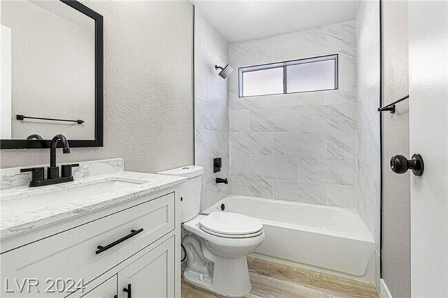 Building Photo - 1730 Jupiter Ct