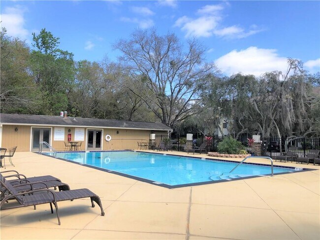 Building Photo - 13387 Arbor Pointe Cir