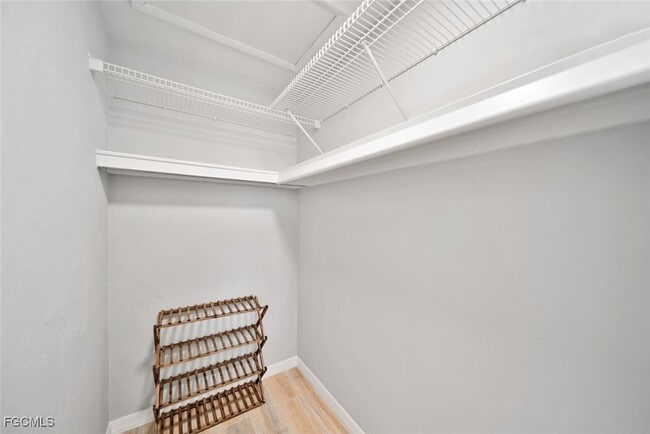 Building Photo - 16881 Davis Rd