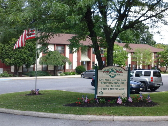 Primary Photo - South Mountain Village