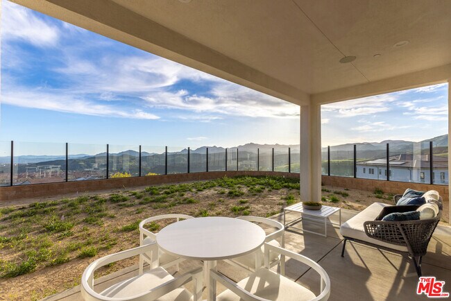 Building Photo - 20668 Hummingbird Ct