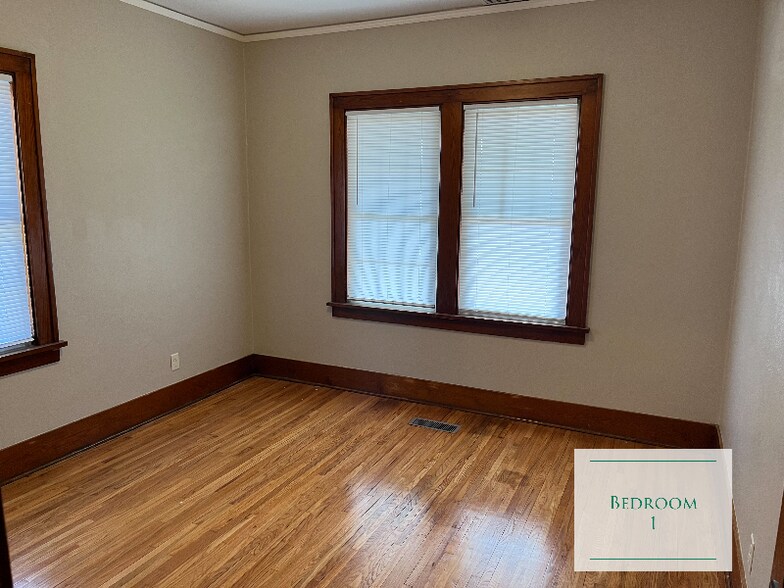 Building Photo - 1309 28th St