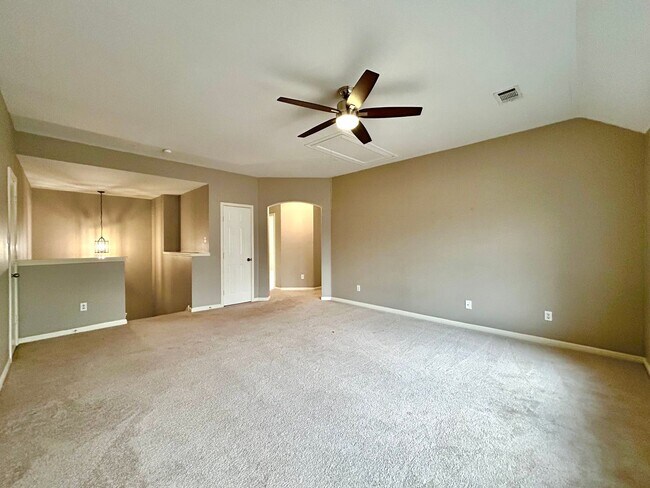 Building Photo - 13012 Kenswick Dr