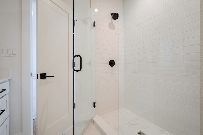 Building Photo - 7207 Gaston Ave