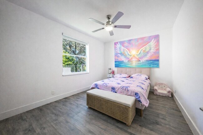 Building Photo - 1250 Placid Ct