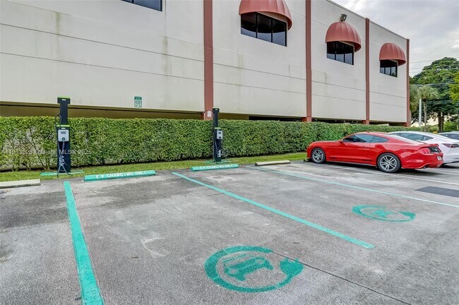 Building Photo - 8900 Washington St