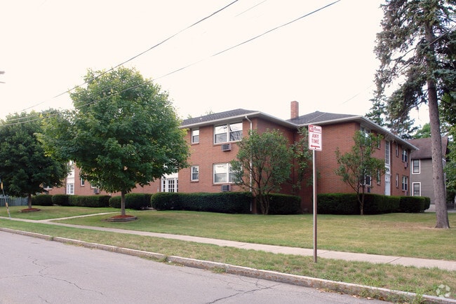 Primary Photo - 165 North Ave