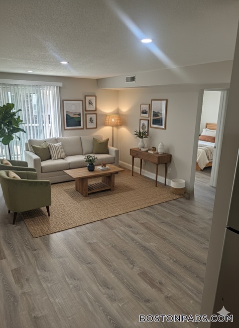 Building Photo - 13-27 Kenmar Dr