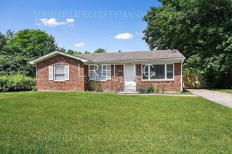 Building Photo - 8300 Candleglow Ln