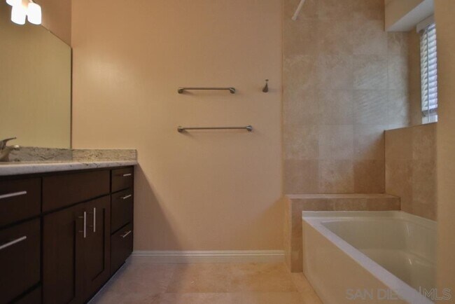 Building Photo - 4080 Carmel Brooks Way