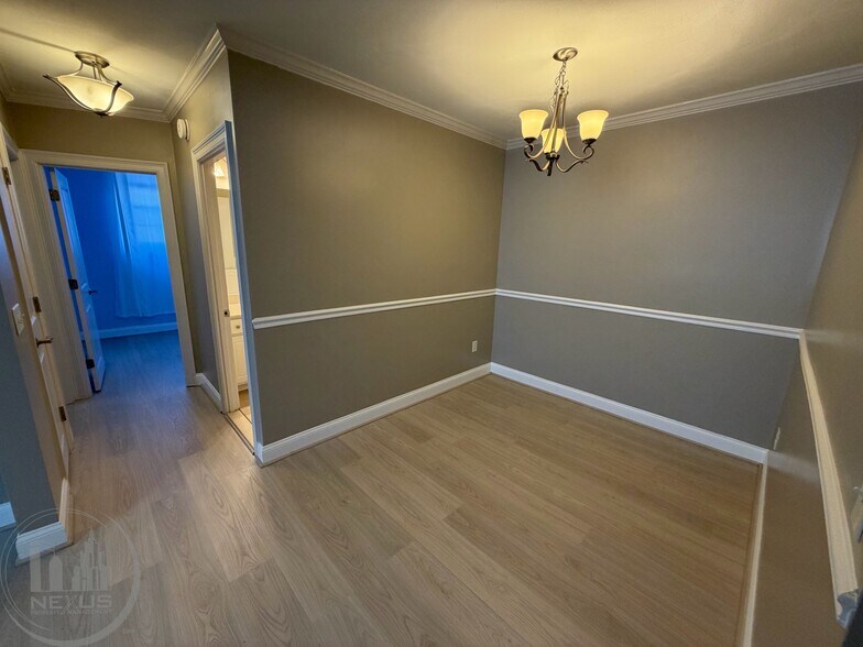 Building Photo - 47 Alvarado Ave