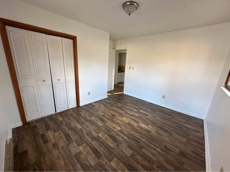 Bedroom 2 - 183 Loch Ln