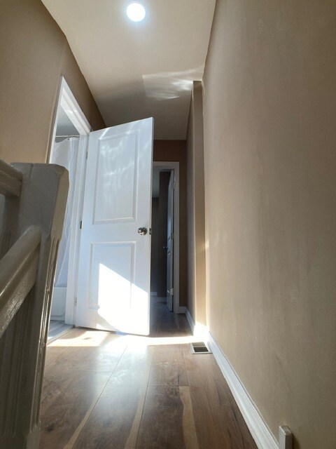 Building Photo - 4523 Parrish St