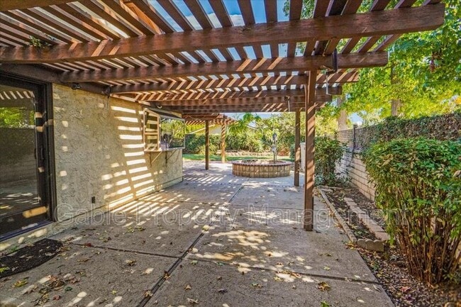 Building Photo - 25802 Quilla Rd