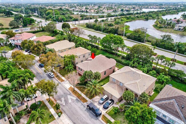 Building Photo - 1500 SW 171st Terrace