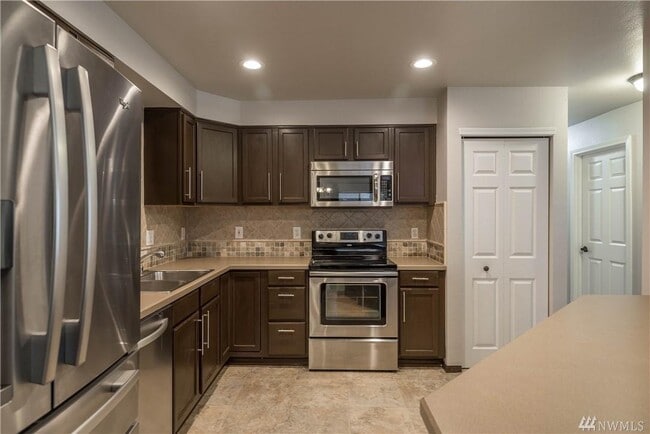 Building Photo - 2201 192nd St SE