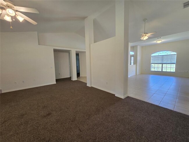 Building Photo - 2081 Farrington Dr