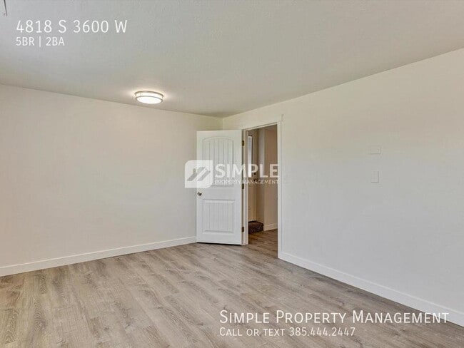 Building Photo - 4818 3600 W