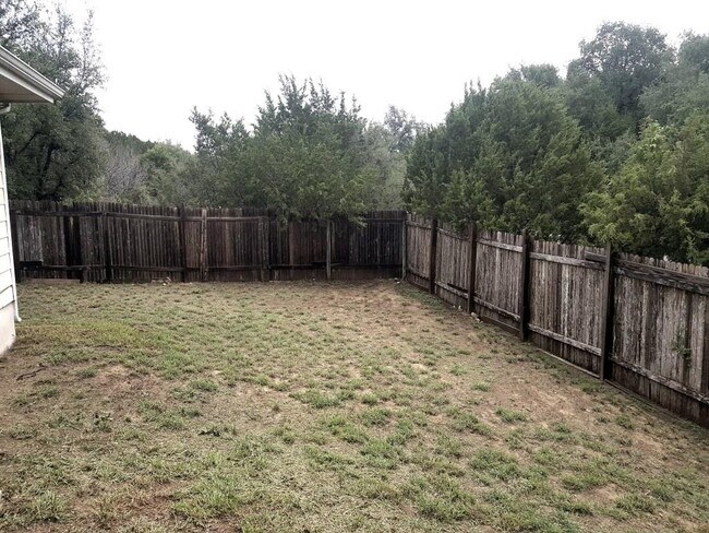 Building Photo - 21637 Boggy Ford Rd