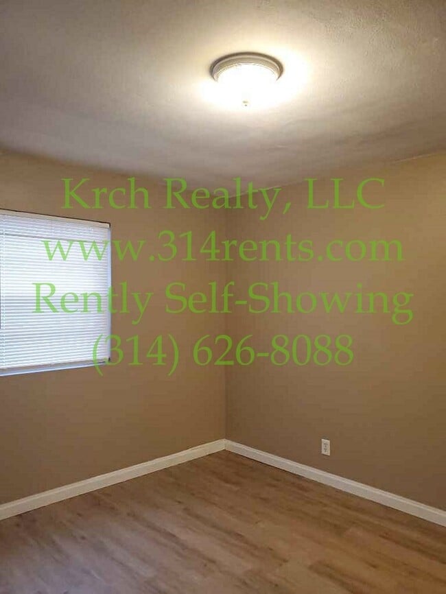 Building Photo - 717 Beardsley Ct