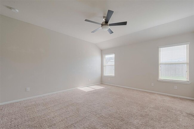Building Photo - 3010 Veeder Pass Ln