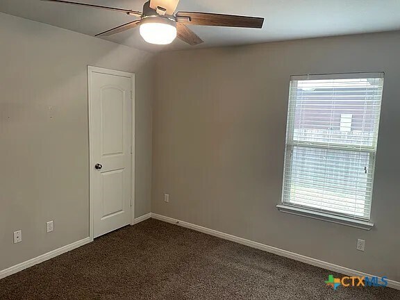 Building Photo - 5317 Othello Dr
