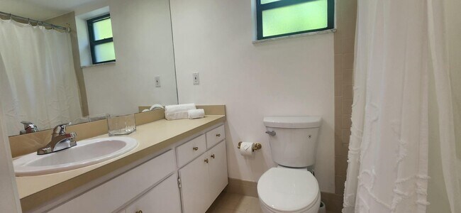 Building Photo - 11863 Wimbledon Cir