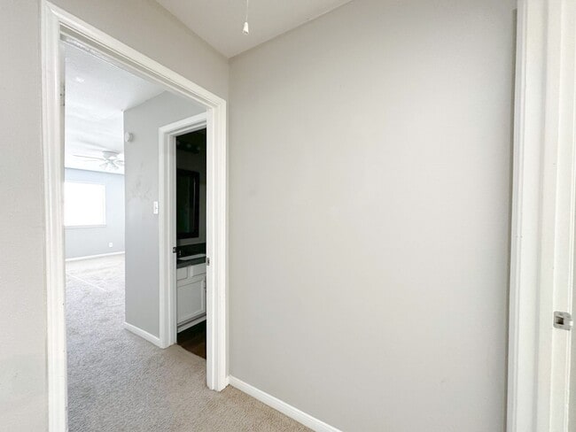 Building Photo - 15314 Gorham Dr
