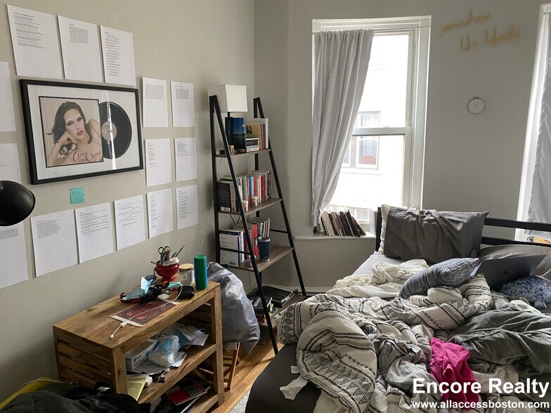 Building Photo - 21 Sheafe St