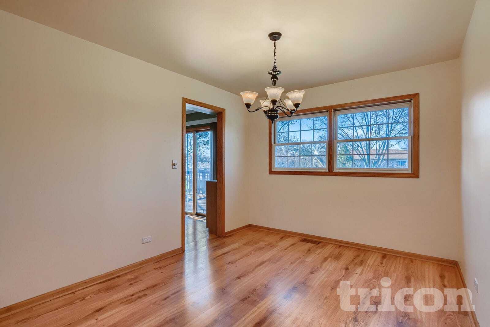 Building Photo - 1045 Brush Hill Ln