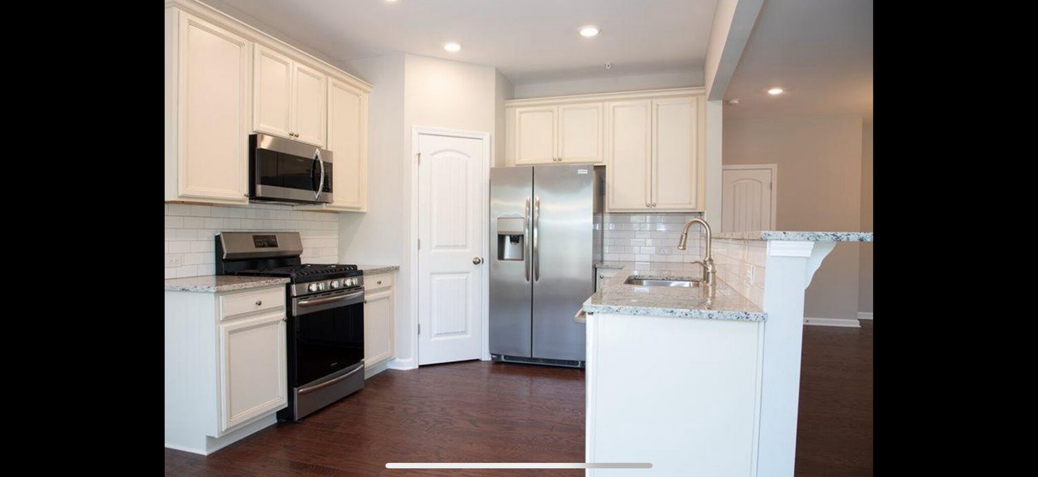 Building Photo - 1210 Foxcroft Ln