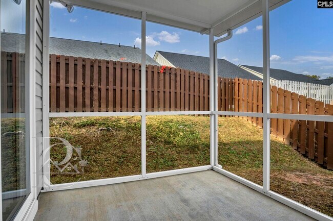 Building Photo - 513 Lanesborough Dr