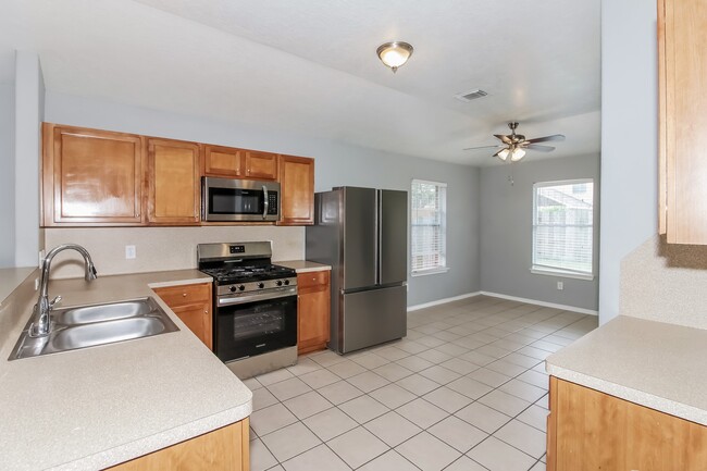 Building Photo - 20735 Dewberry Creek Ln