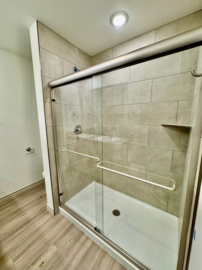 Building Photo - 3 Bed 2 Bath - Frenship ISD