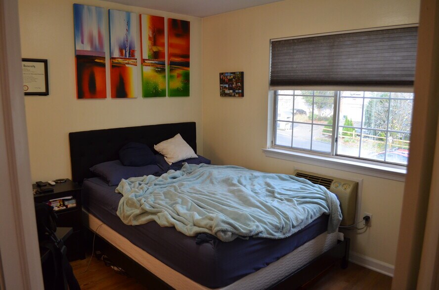 Building Photo - 50 Myano Ln