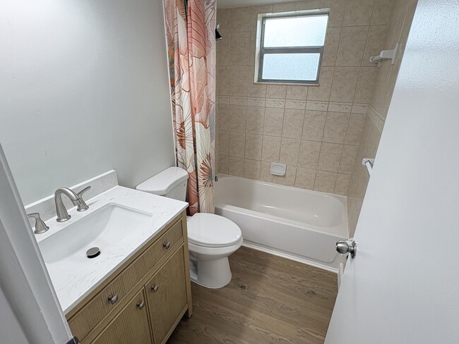 Building Photo - 4167 NW 90th Ave