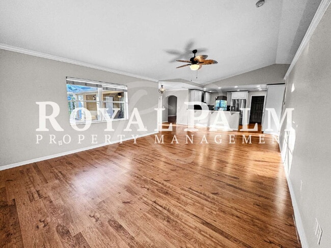 Building Photo - 326 SW 29th St