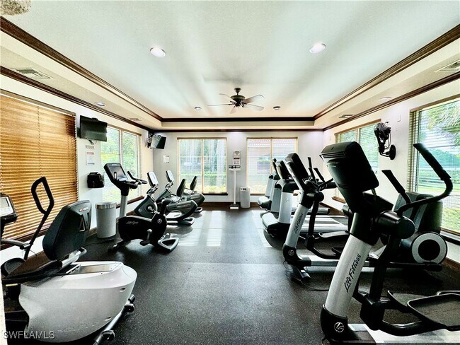 Building Photo - 1200 Reserve Way